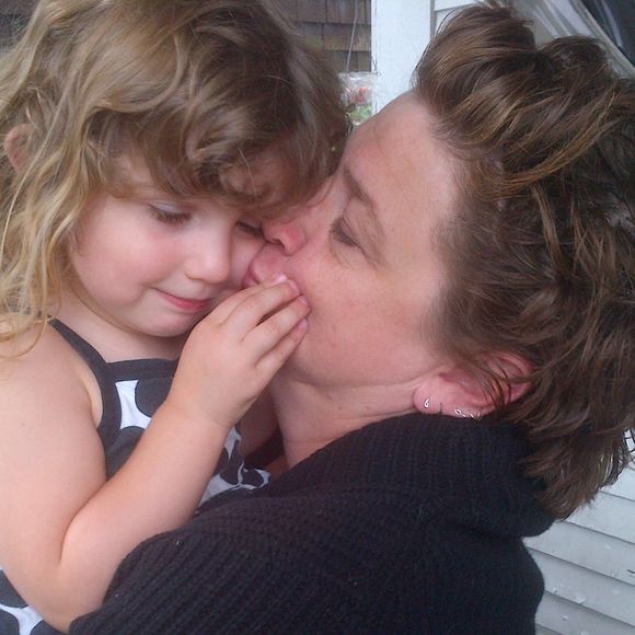 Meet your Posher, Jessica - Picture 1 of 1